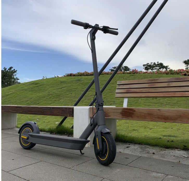 МЕГА РОЗПРОДАЖ | Електросамокат 350W / ЗАПАС ХОДУ 60 КМ / 10 дюймів