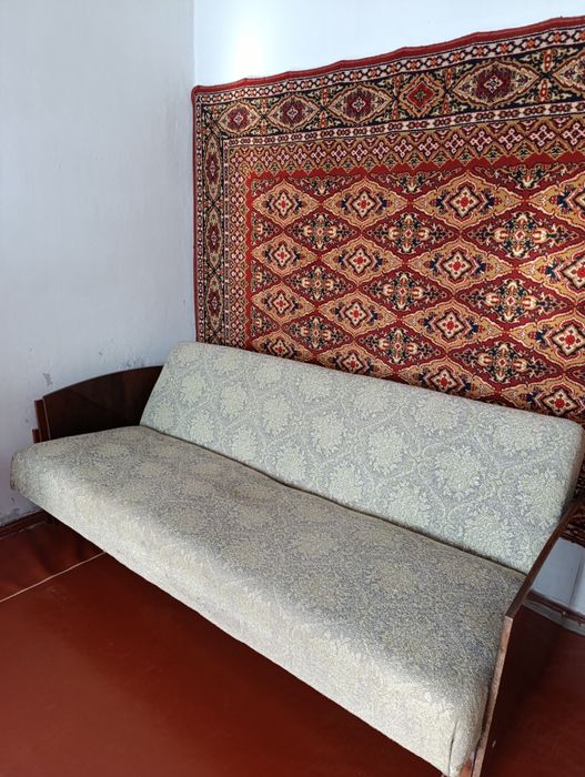 Диван времен СССР