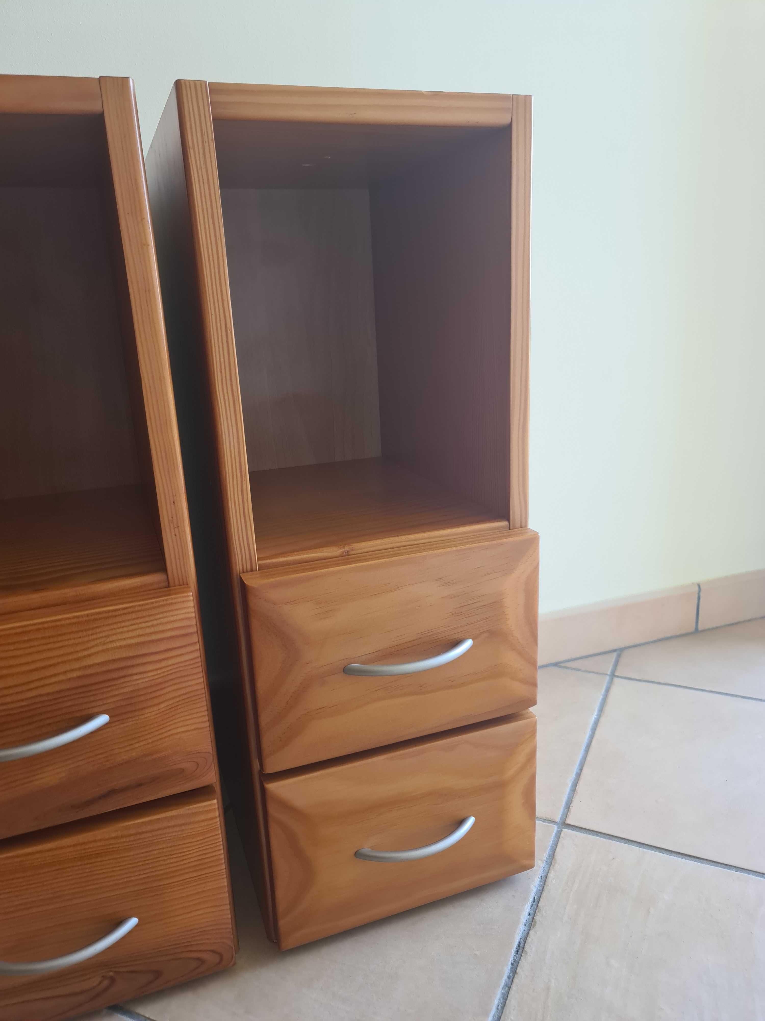 Móveis Mesas de Cabeceira Apoio em Cerejeira Wood Beside Tables