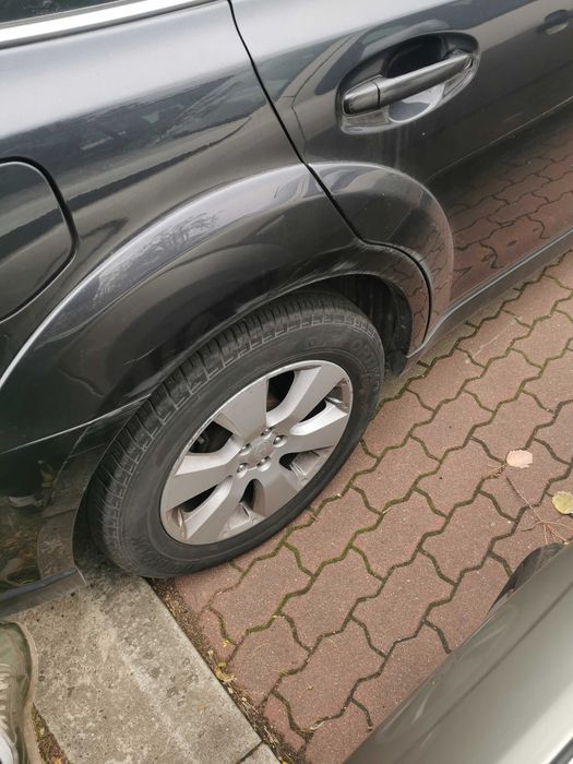 Subaru Legacy Outback  PILNE nowy zestaw sprzegla
