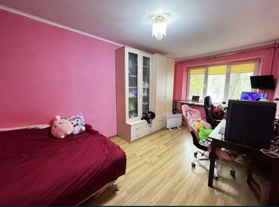 Продаж квартири біля Спартаку