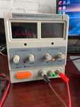 Продам лабораторный блок питания MASTERAM MR3003 (30V / 3A)