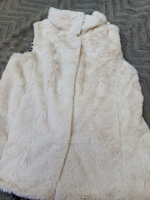 Bezrękawnik dziewczęcy 134/140