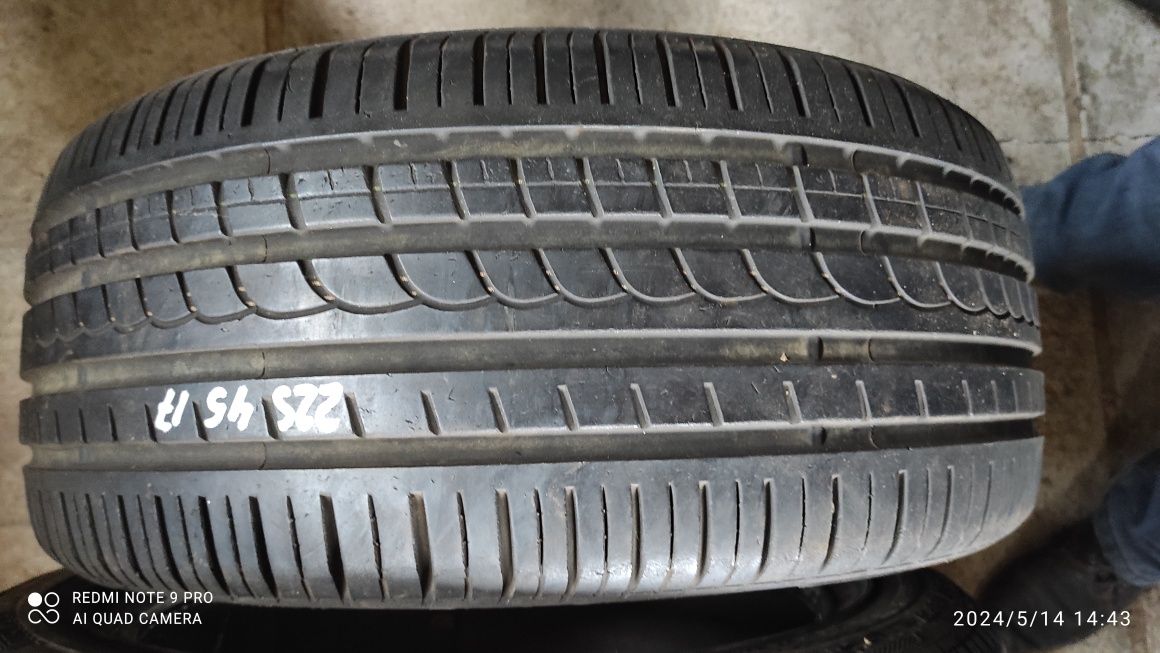 Шины 245/40/17 Pirelli