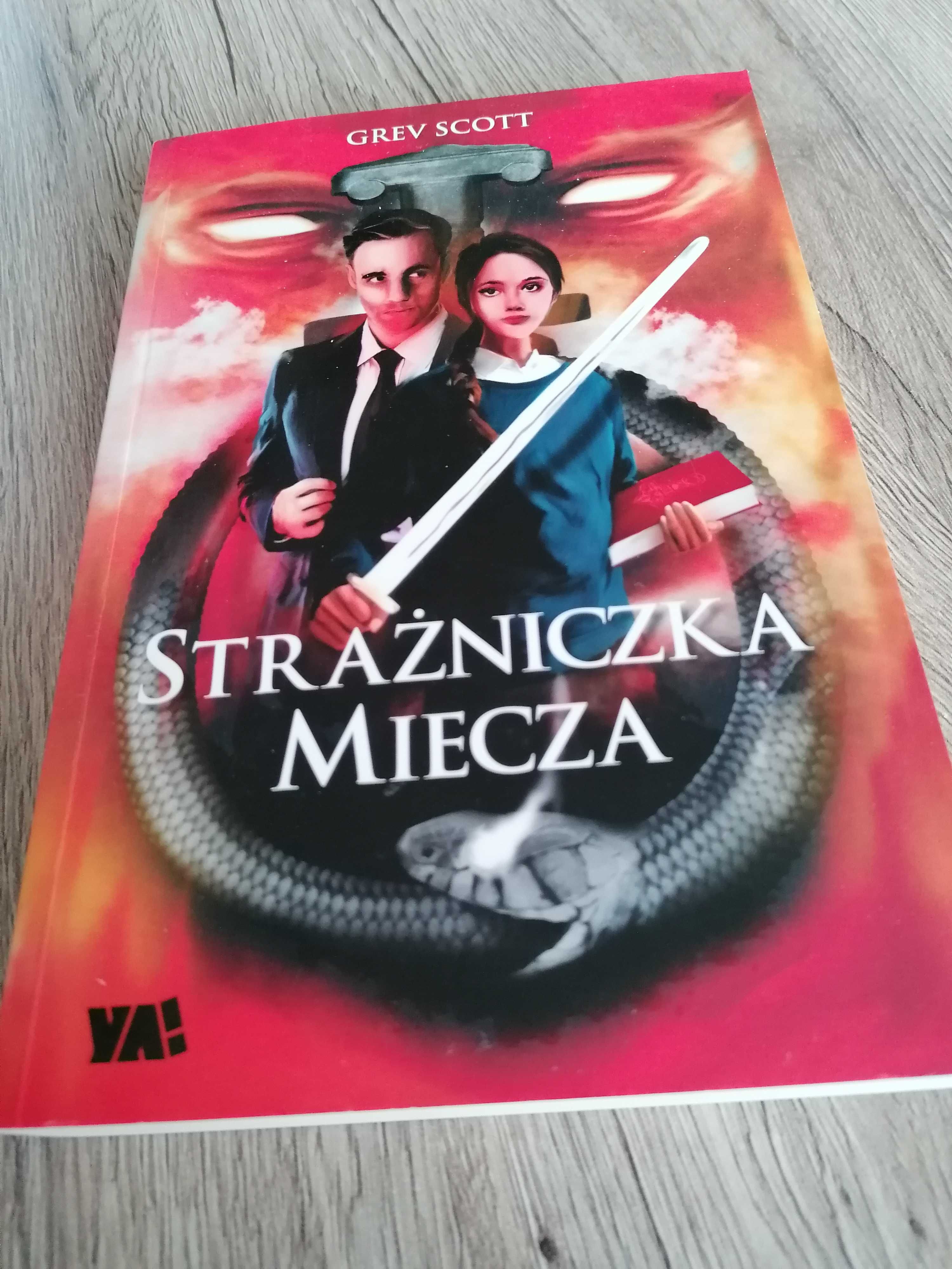 Książka,, Strażniczka miecza "