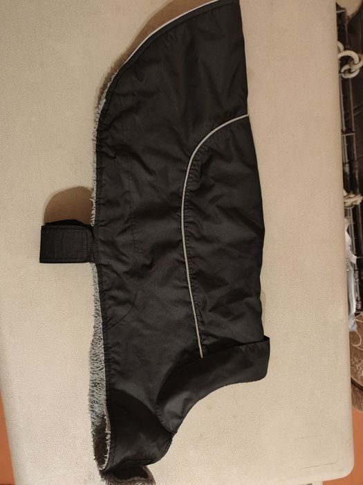 попона, накидка, жилетка для середньої собачки