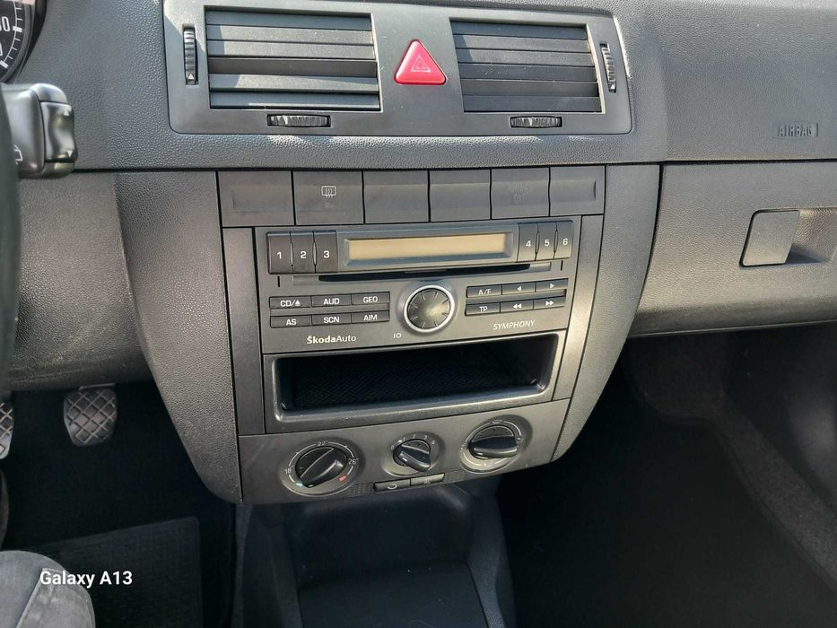 SKODA FABIA 1.2 Gasolina