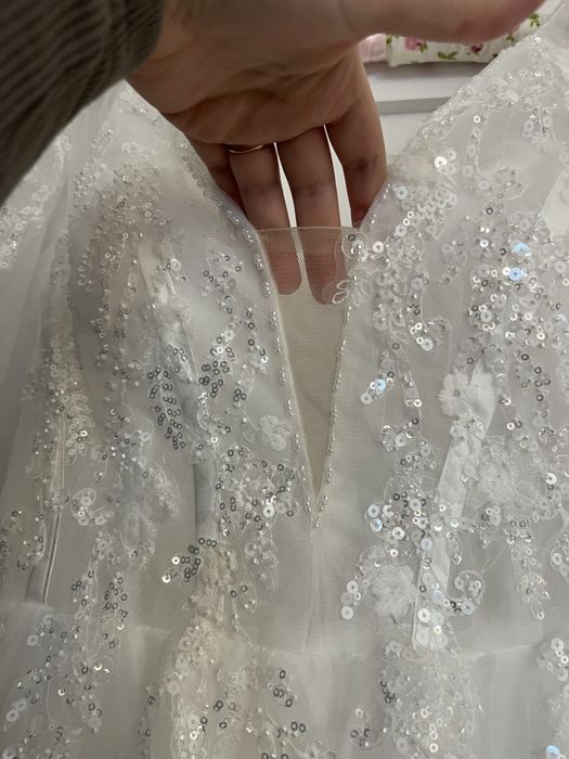 Suknia ślubna długi rękaw