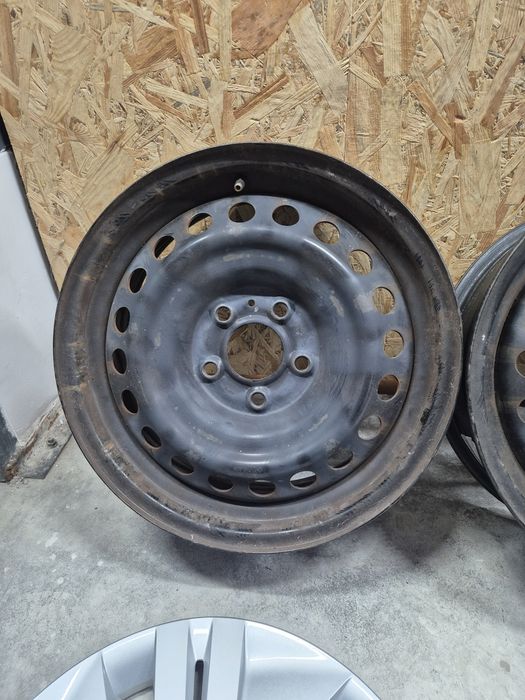 Диски 5*114.3, R16,  Nissan