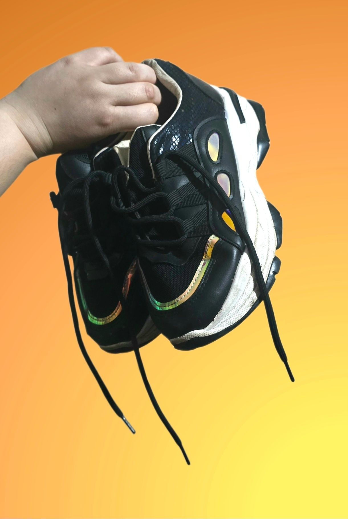 Buty sneakersy chonky holograficzne tęczowe na platformie