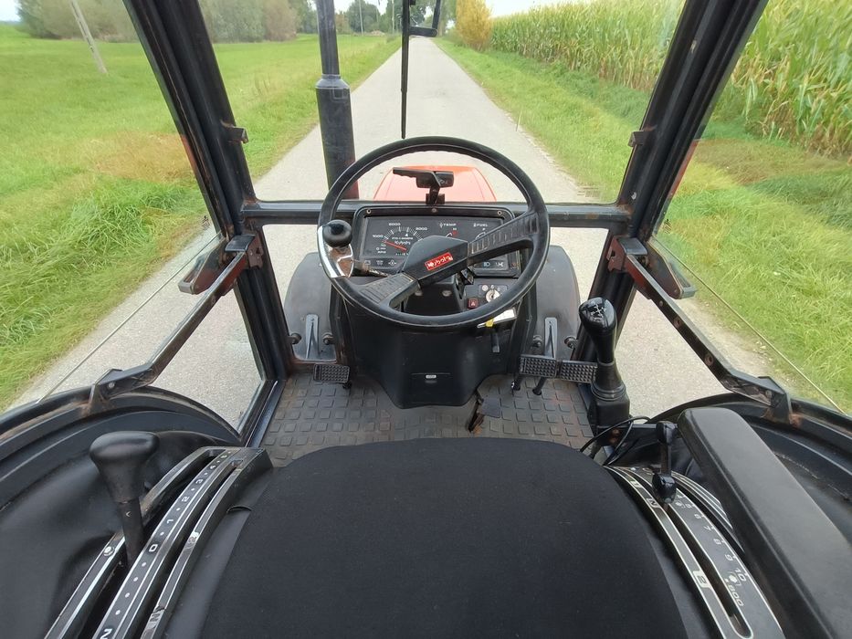 Kubota st-30 4x4 brutto 30 km mini traktorek komunalny ogrodniczy
