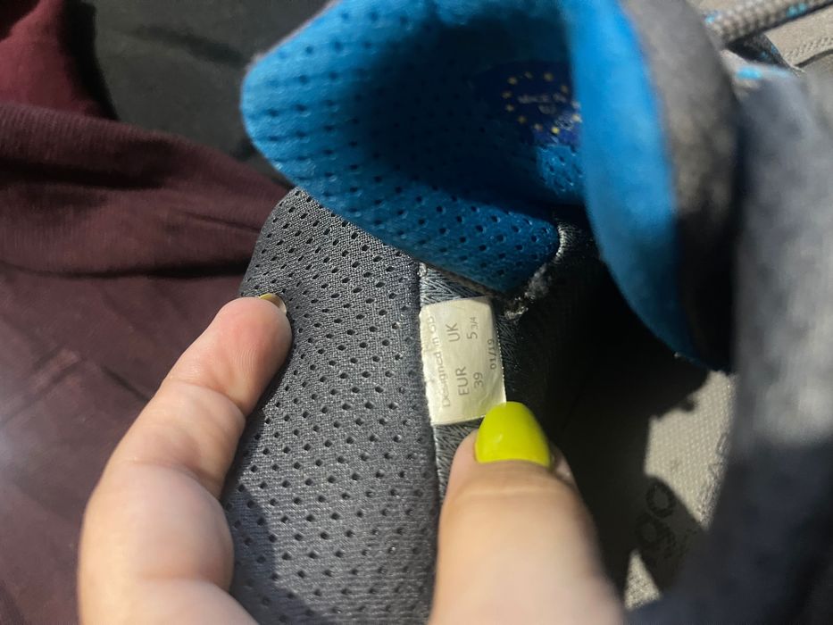 Мембранные ботинки  EUR39рр