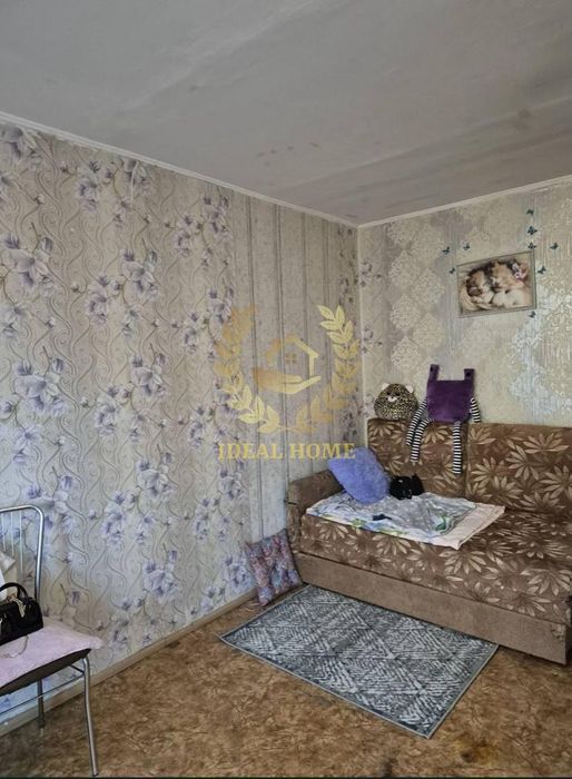 Продам 1-кімнатну квартиру вул.Кирилівська Поділ