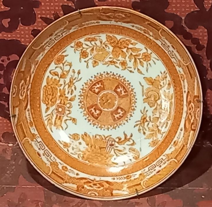 Prato porcelana da China padrão Fitzhugh séc. XIX