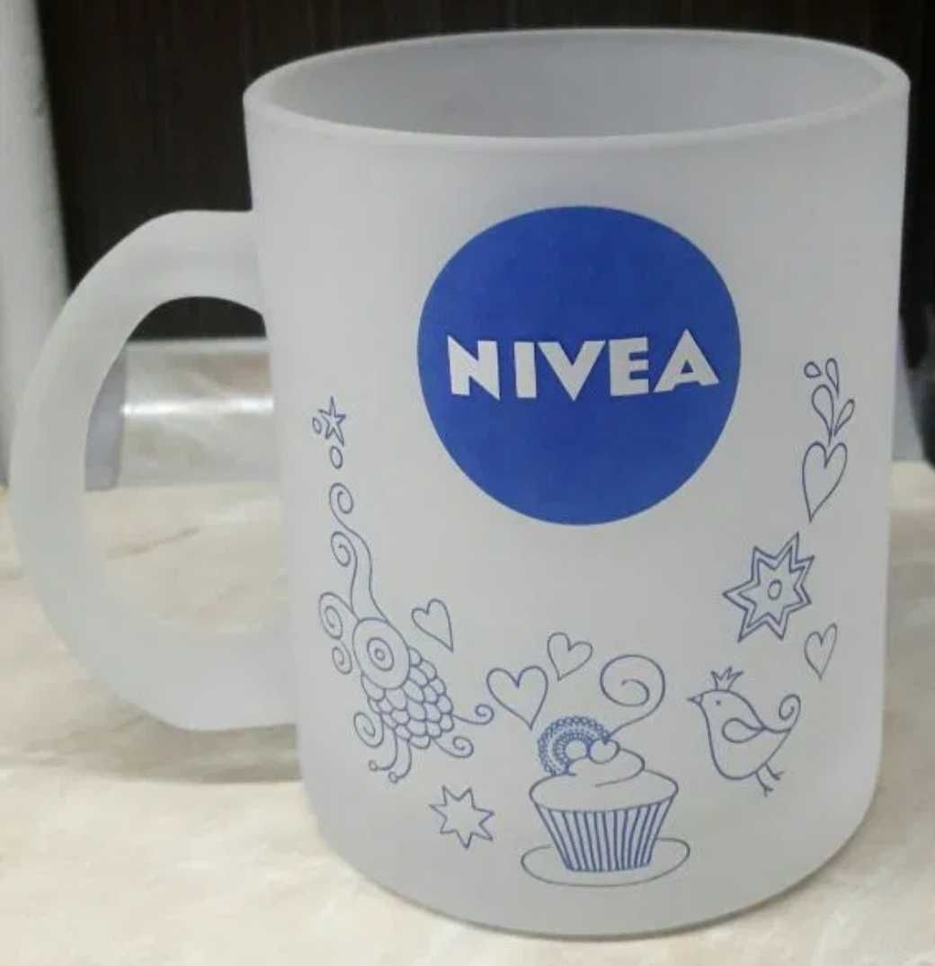 Чашка з логотипом Nivea