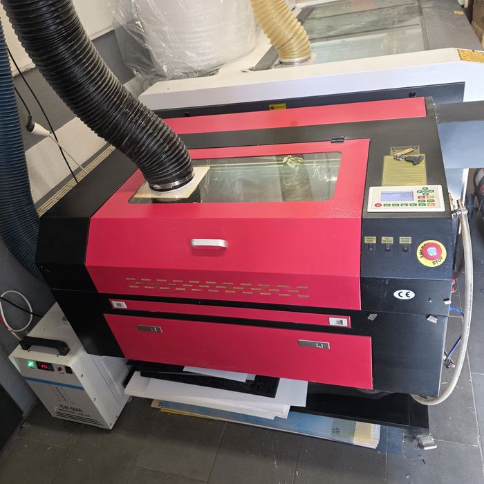 Ploter laserowy CO2 - 90W pole robocze 50x70 cm rok 2021