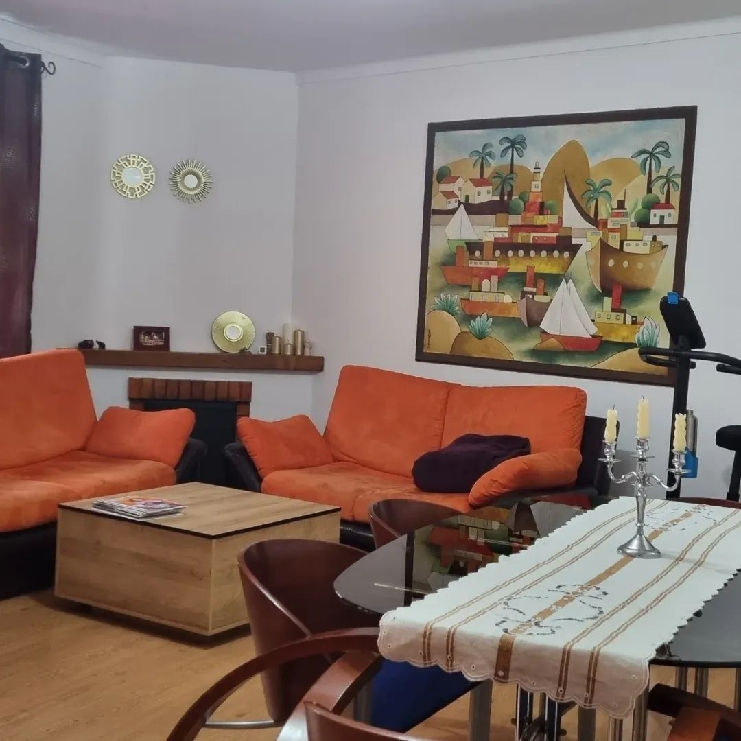 Apartamento T2 com garagem