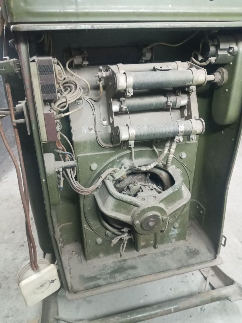 Продам генератор Советский уд-1