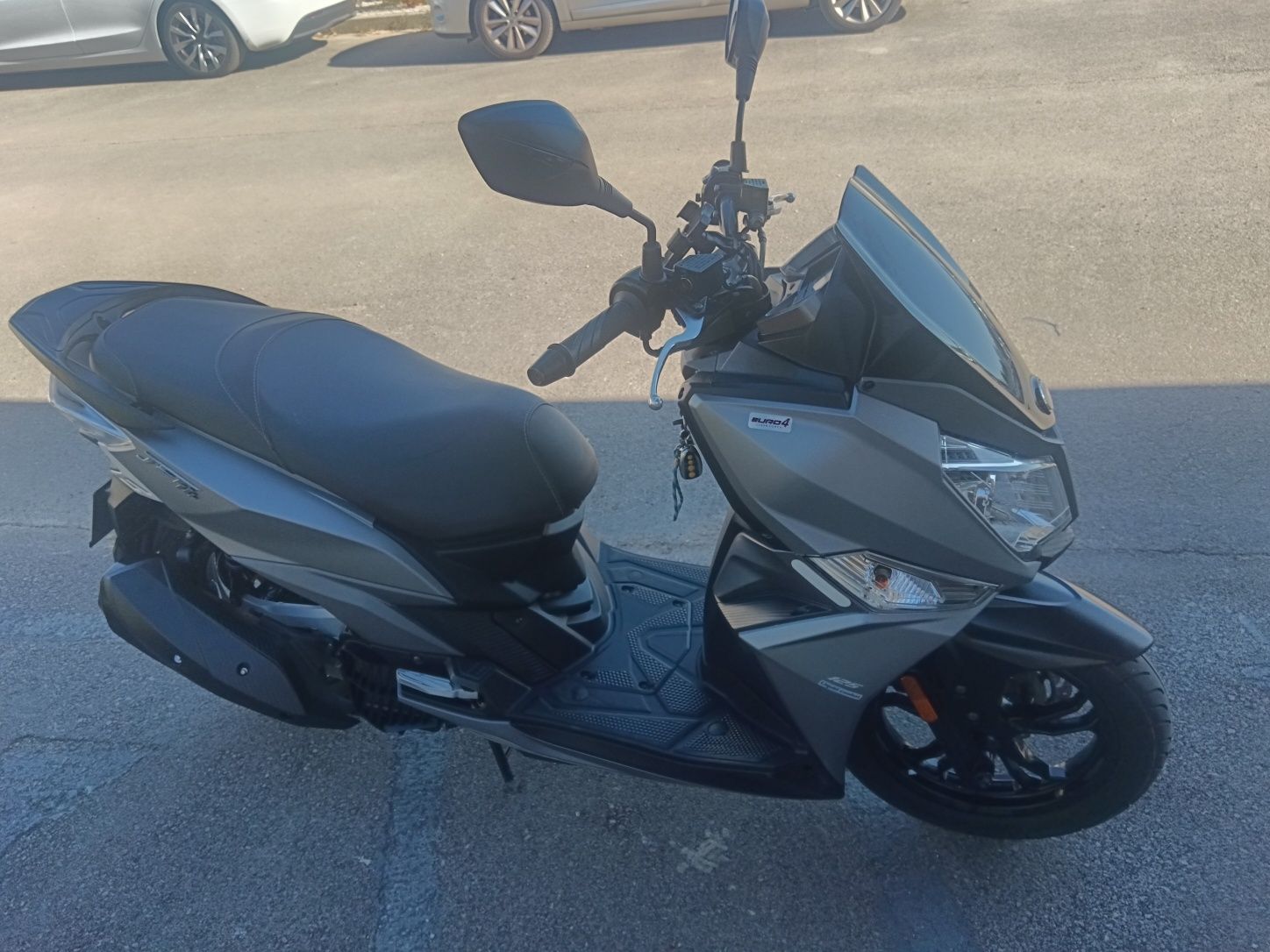 Sym Jet 14 como nova