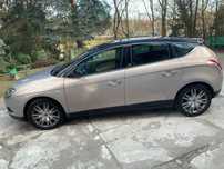 Lancia Delta Sprzedam samochód LANCIA DELTA 2013 uszkodzony silnik