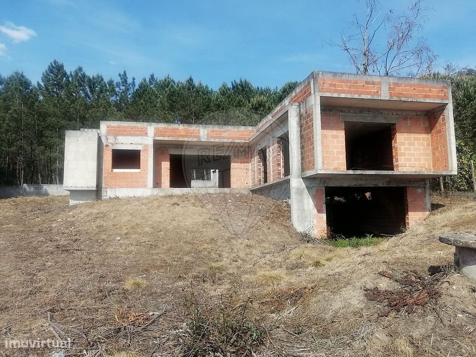 Moradia T3 para venda