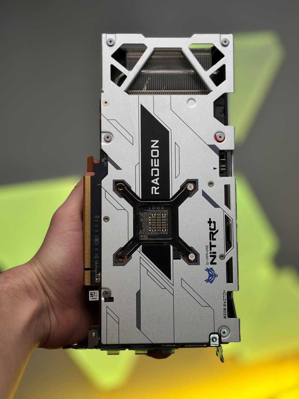 Відеокарта Sapphire Nitro+ RX 6600 XT 8GB GDDR6 128bit KLAVAcomp