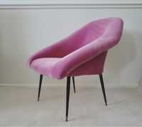 Fotel różowy welur klubowy muszelka typ EWA lata 60 vintage PRL