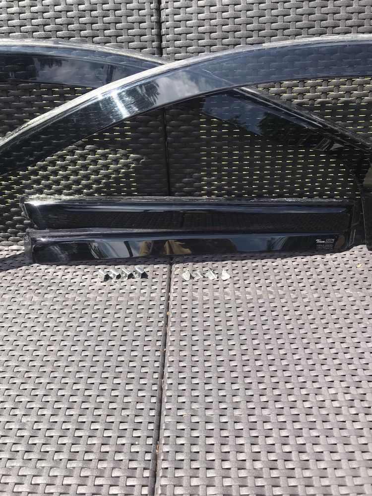 Owiewki szyb Heko do Megane 2 kombi
