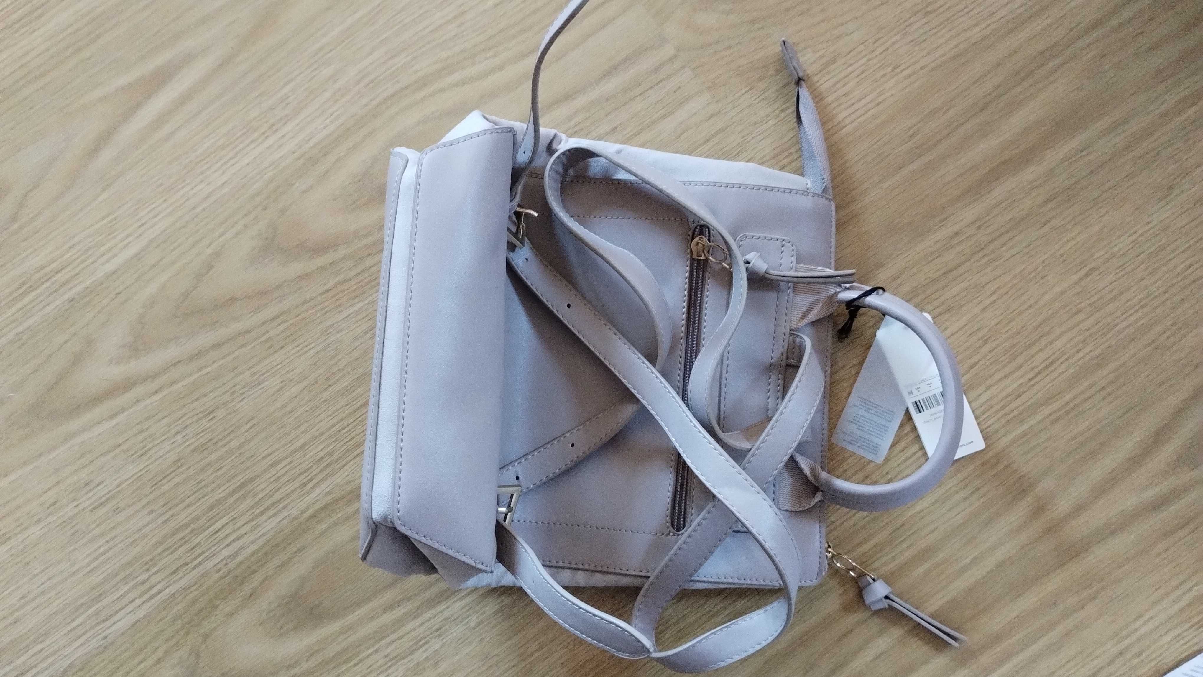 Várias malas Parfois (4) + Surkana (1) (todas) 30 €