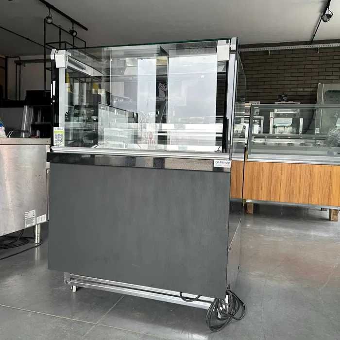 Konserwator na lody 4 smaki GP Production czarny elegancki