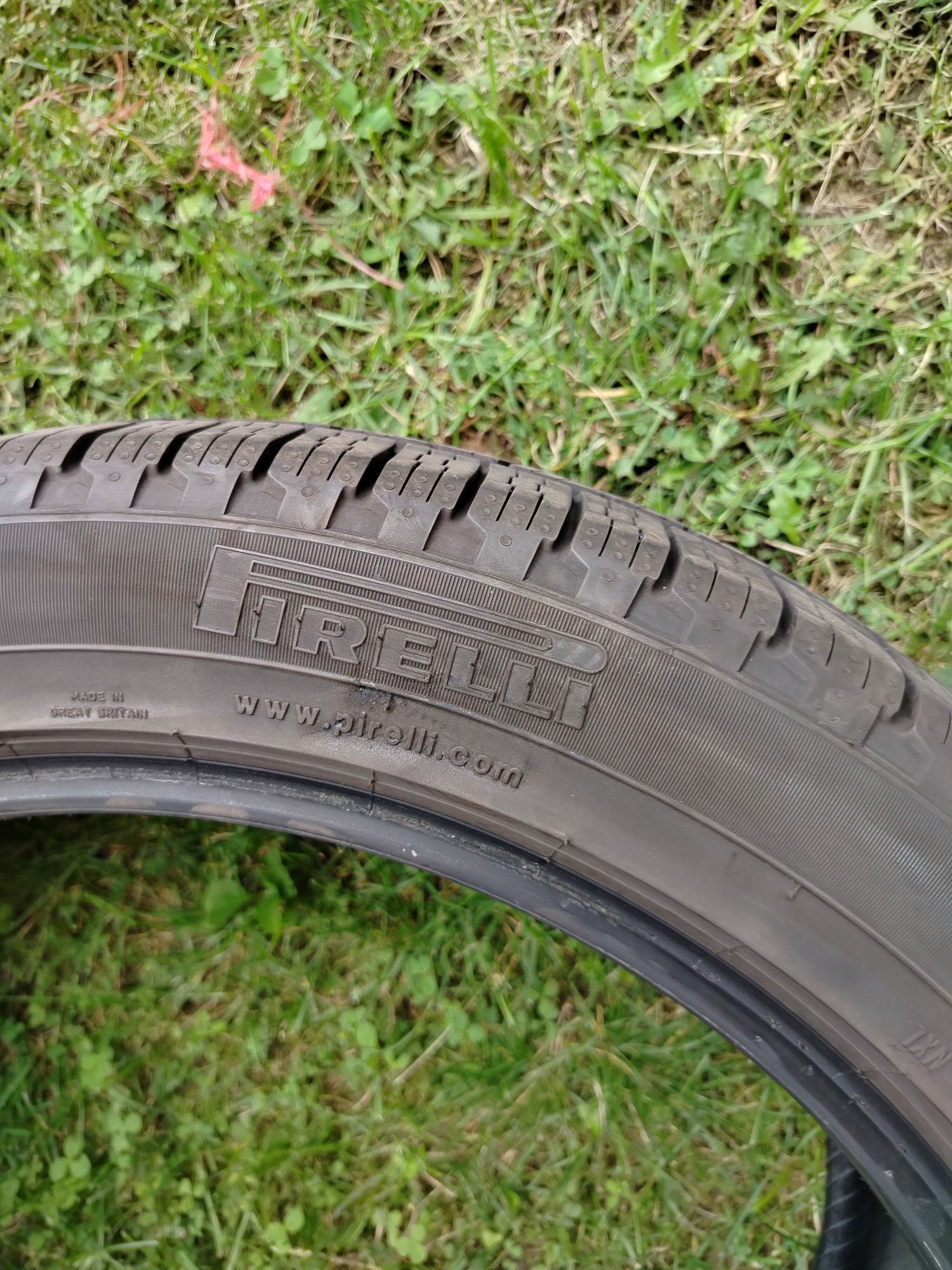 Opony całoroczne 245/45 R19