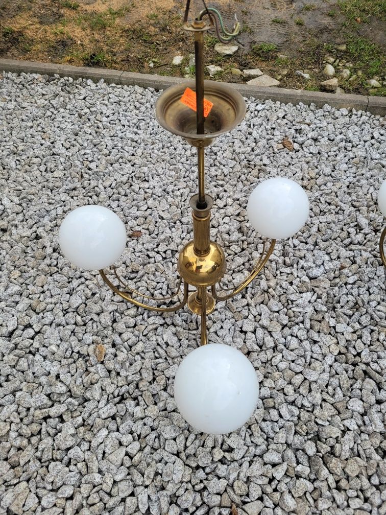 Lampy wiszące mosiężne