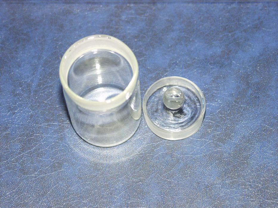 Скляний ексикатор