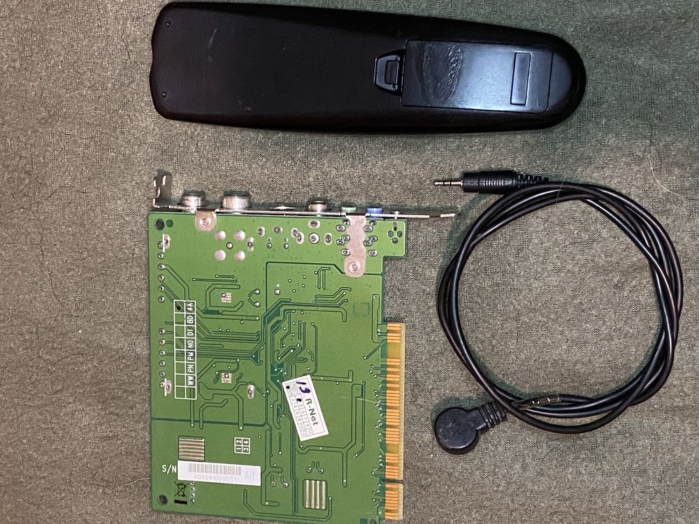 ТВ-тюнер AVerMedia AVerTV Studio 505UA