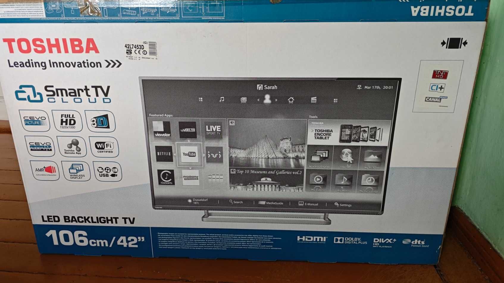 Telewizor 3D Toshiba + stolik
