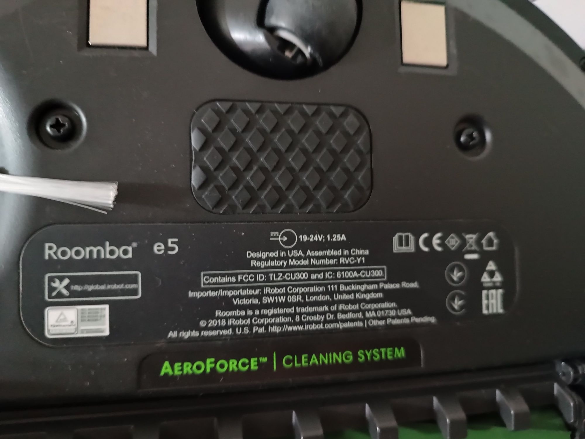 Robô Aspirador iRobot Roomba E5