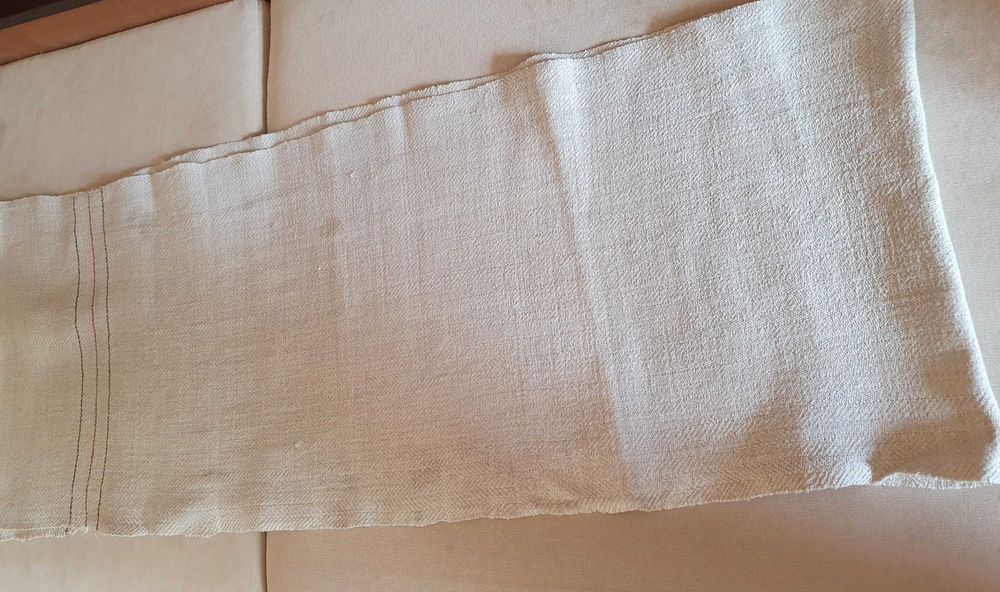 2 Рушники з  вибіленого льону, вживане