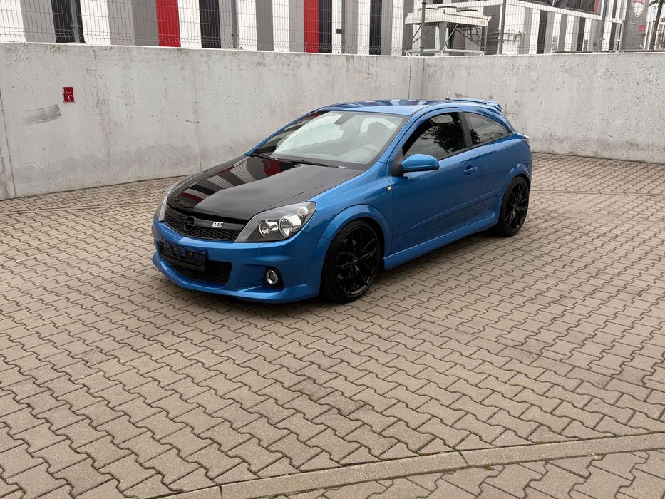 Opel Astra OPC 240km 18ALU Klima RECARO