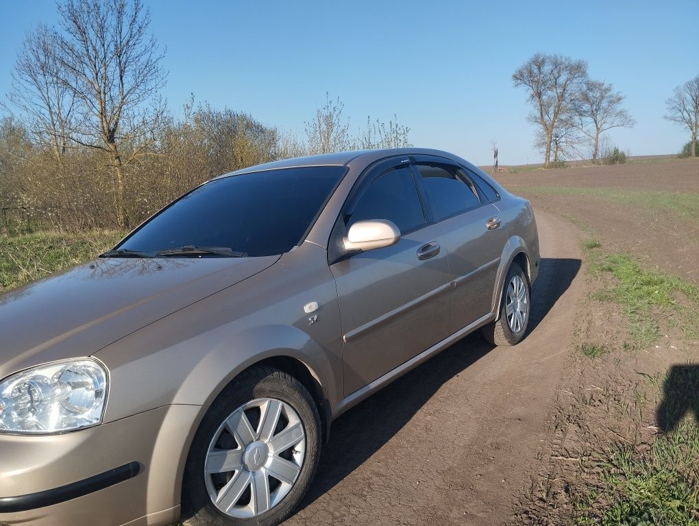 Лачетті 1.8 лда Г/Б можливий обмін на авто до 1500 дол.