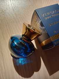 Оригінал Versace Dylan Blue Pour Femme
Зроблено в: Іта