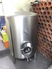 Cuba em inox 550L