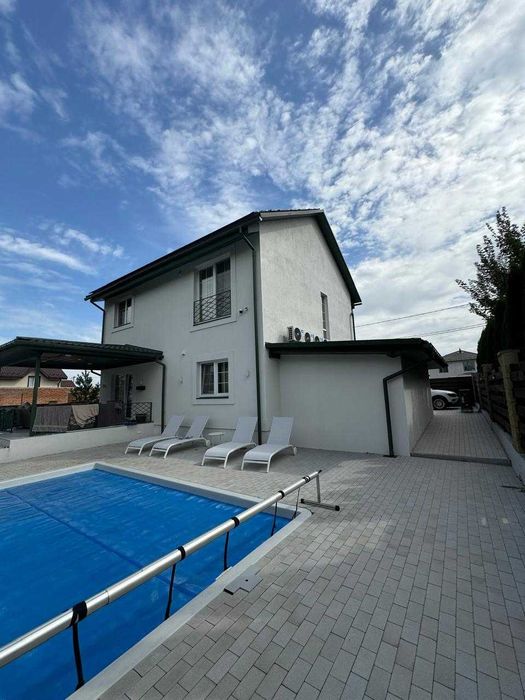 Продаж Сучасного будинку в с.Рославичи. Иванковічи