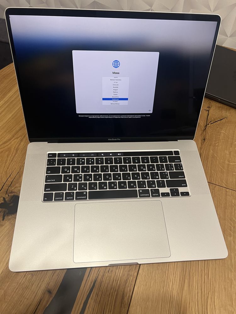 Apple MacBook Pro 16” 16/1TB Space Grey 2019 MVVM2