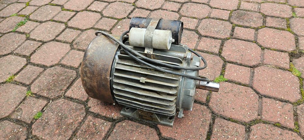 Silnik elektryczny jednofazowy 2,2kw 230v 220v 2870 obr. Wiefamel