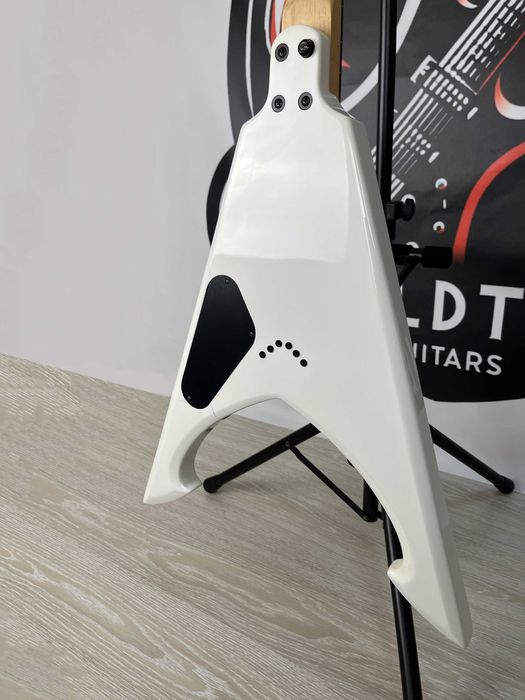 Електрогітара Dean Michael Amott Signature Tyrant X Splatter