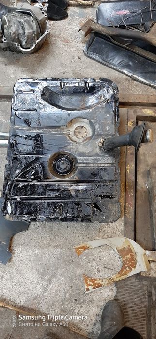 Продам бак на моквич