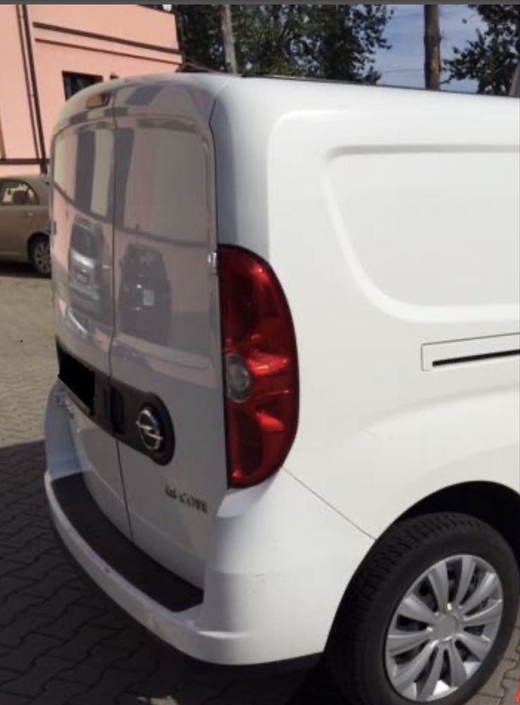 Opel Combo 1.6 /105 CV (longa)