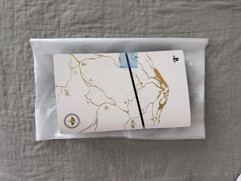 Konsola Playstation 5 Slim Ghost of Yotei Limited PS5 1TB + Gry Gwara