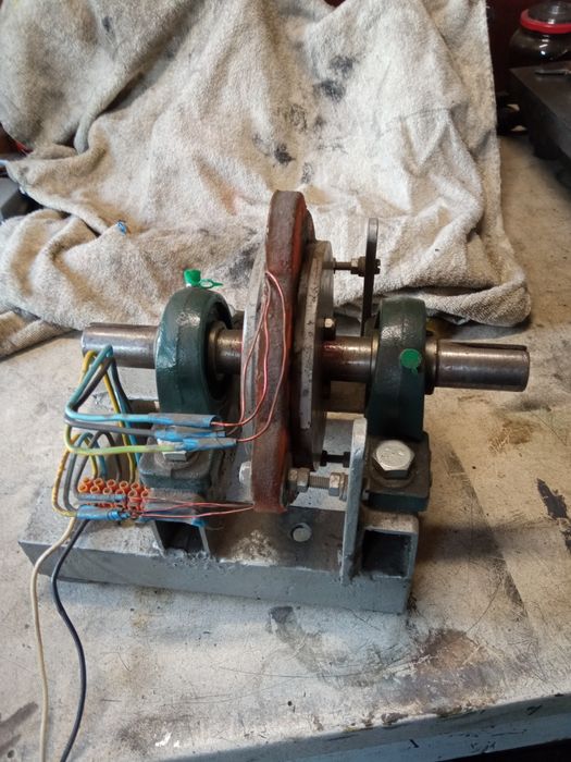 Prądnica 3 fazowa do elektrowni wiatrowej tak zwana amerykanka