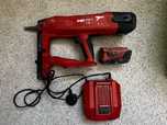 Pistola de Pregos Hilti BX-3 com Carregador Rapido e Bateria 5.2ah